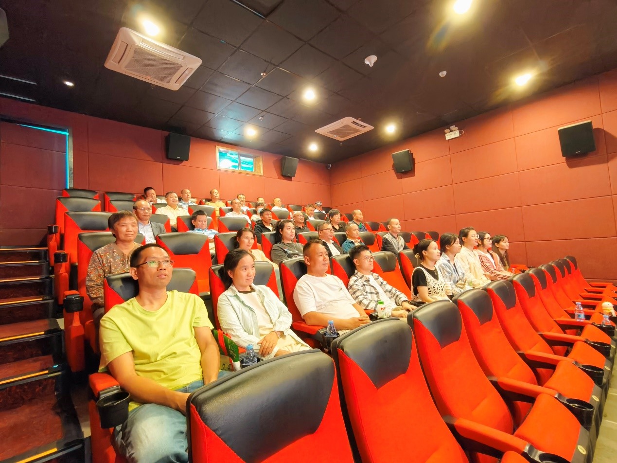 觀影活動3.jpg 觀影活動3.jpg